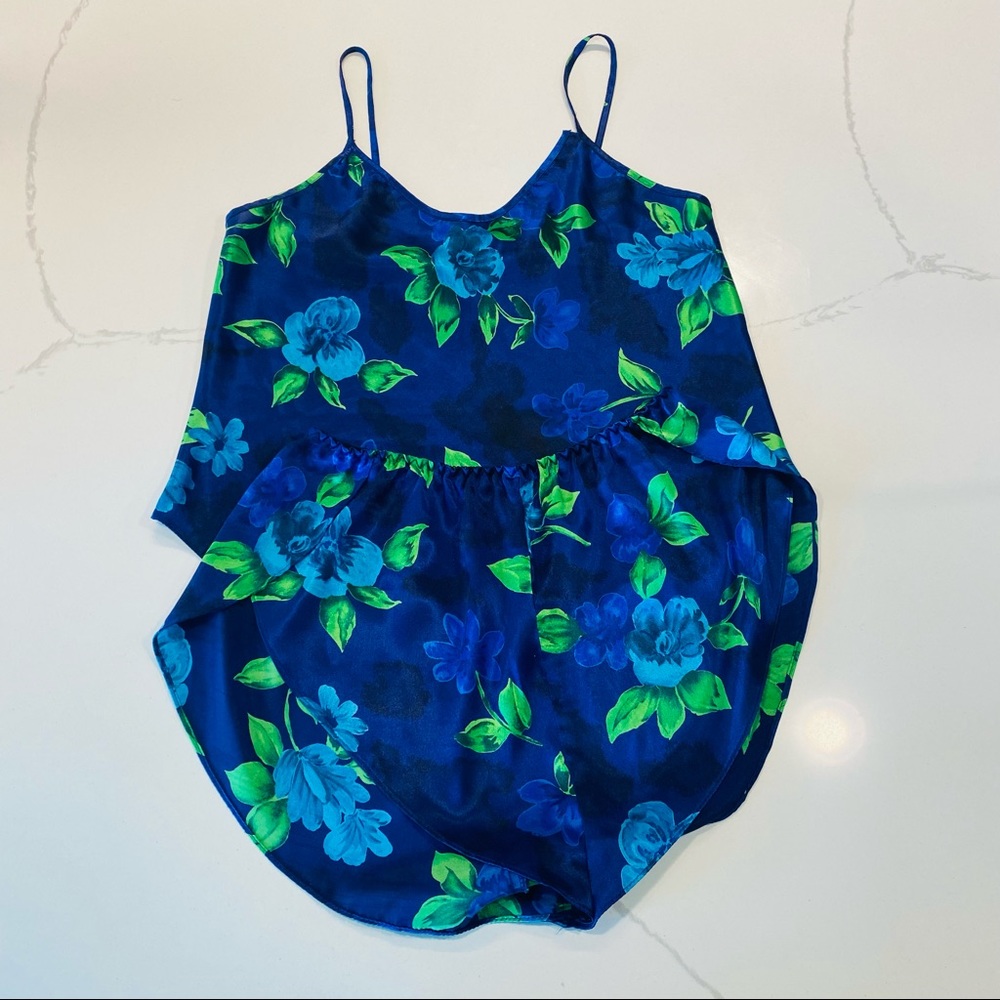 Vintage Blue Floral Night Set